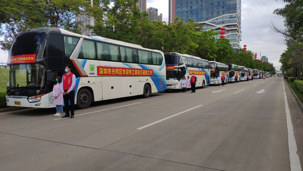 （深圳班車租賃）光明交通不便,企業(yè)入駐后如何解決通勤問