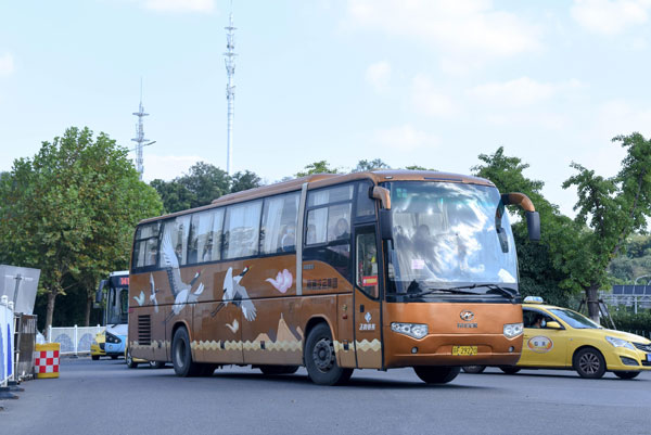 （深圳租大巴車）選用大巴租車應考慮哪些問題？