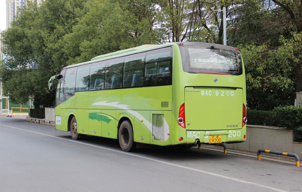 （深圳大巴運(yùn)輸車隊(duì)公司）讓深圳租大巴無限便捷